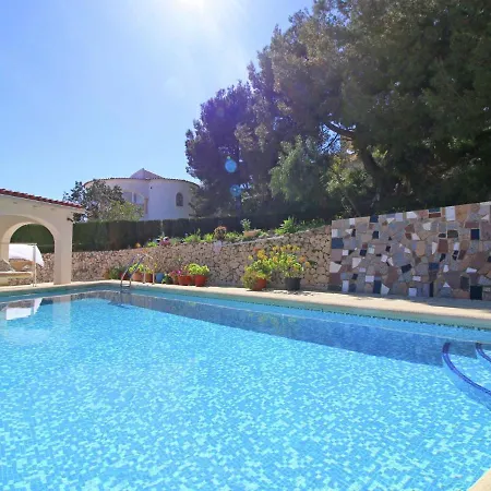 度假居 Holiday Villa 3Km From The Beach With A Private Pool