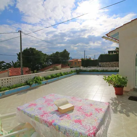 Holiday Villa 3Km From The Beach With A Private Pool 卡尔佩