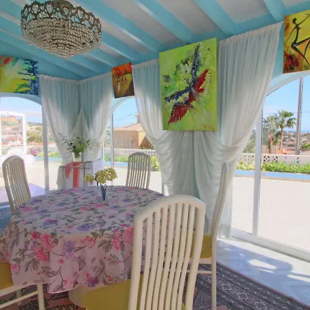 Holiday Villa 3Km From The Beach With A Private Pool 度假居 卡尔佩