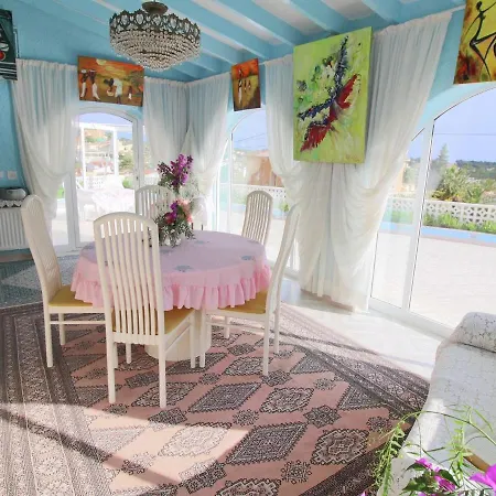 Holiday Villa 3Km From The Beach With A Private Pool 度假居