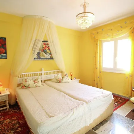 Holiday Villa 3Km From The Beach With A Private Pool 度假居